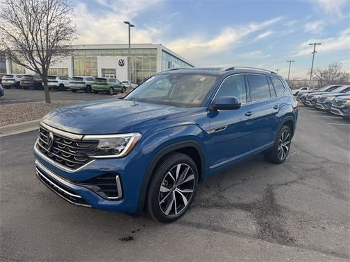 2025 Volkswagen Atlas 2.0T SEL Premium R-Line