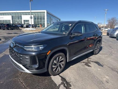 2025 Volkswagen Tiguan 2.0T S