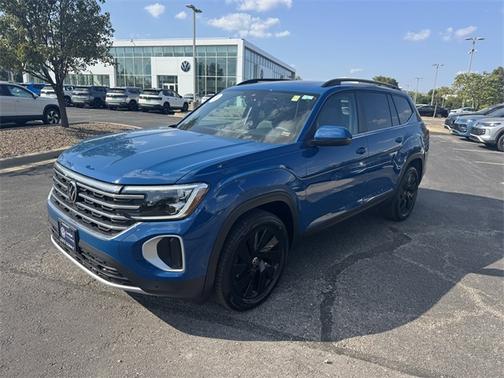 2025 Volkswagen Atlas 2.0T SE