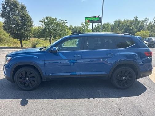 2025 Volkswagen Atlas 2.0T SE