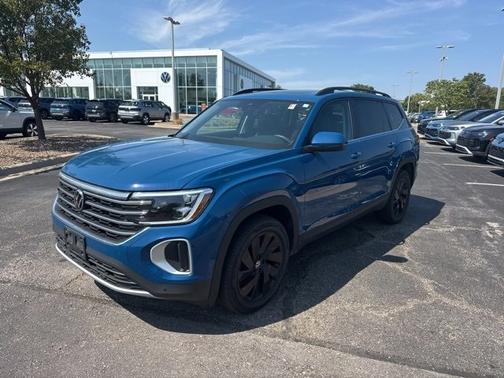 2025 Volkswagen Atlas 2.0T SE