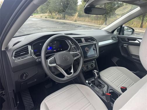 2024 Volkswagen Tiguan 2.0T S