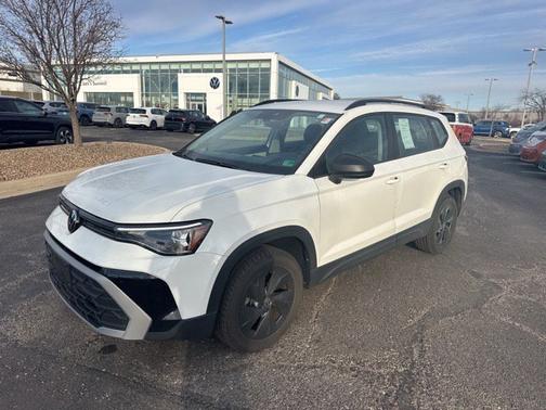 2025 Volkswagen Taos 1.5T S