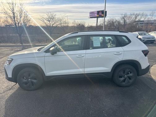 2025 Volkswagen Taos 1.5T S