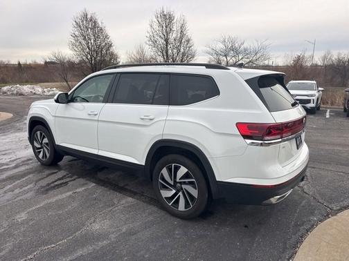 2025 Volkswagen Atlas 2.0T SE w/ Technology