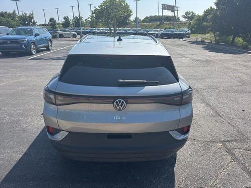 Silver Mist Metallic 2025 Volkswagen ID.4 Pro S