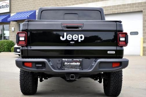 2020 Jeep Gladiator Overland