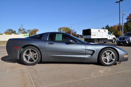 2003 Chevrolet Corvette Base