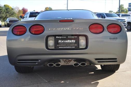 2003 Chevrolet Corvette Base