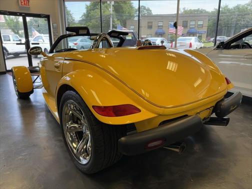 2002 Chrysler Prowler 2dr Roadster