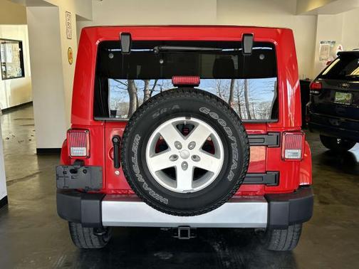 2011 Jeep Wrangler Unlimited Sahara