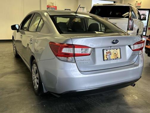 2019 Subaru Impreza 2.0i