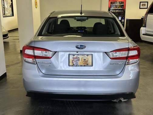 2019 Subaru Impreza 2.0i