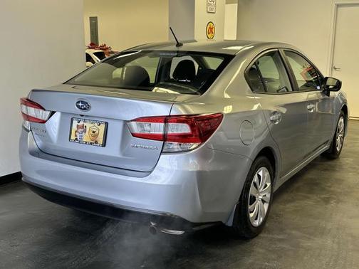 2019 Subaru Impreza 2.0i