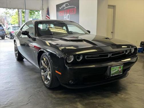 2015 Dodge Challenger R/T Plus
