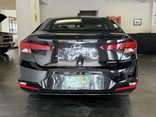 2019 Hyundai ELANTRA Limited