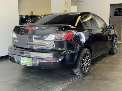 2013 Mazda Mazda3 i Touring