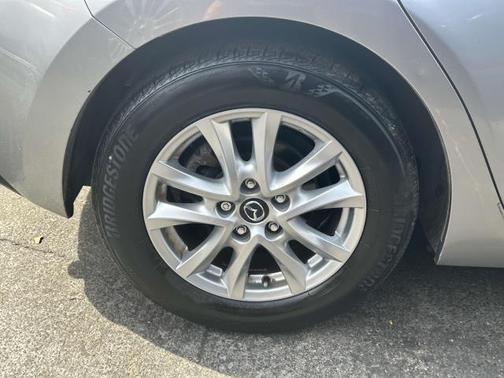 2015 Mazda Mazda3 i Grand Touring