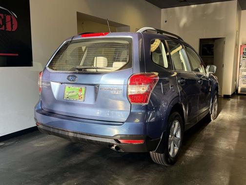 2015 Subaru Forester 2.5i