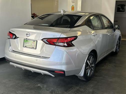 2020 Nissan Versa 1.6 SV