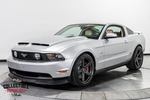 2011 Ford Mustang GT Premium