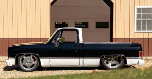 1986 GMC Pickup Truck Base