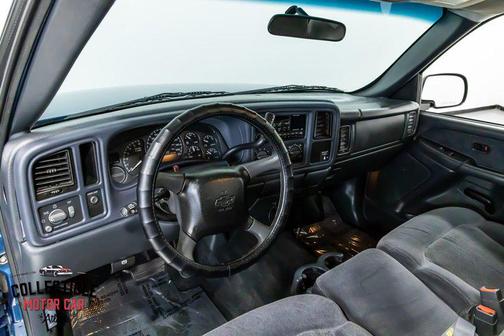 Blue 2002 Chevrolet Silverado 1500 Base