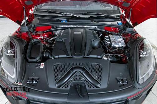 2025 Porsche Macan GTS