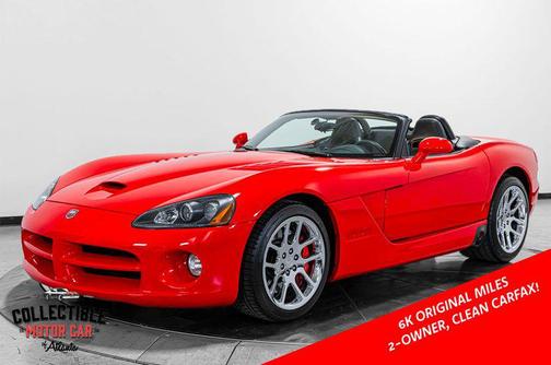 2004 Dodge Viper SRT10