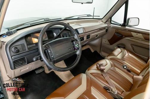 1995 Ford F-150 Restomod