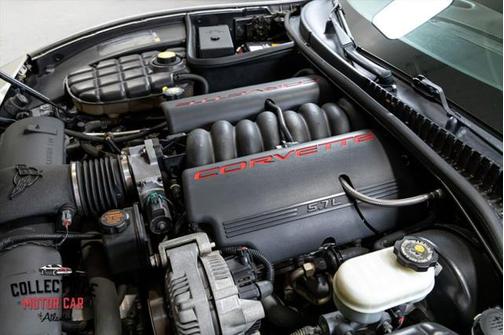 2000 Chevrolet Corvette Base