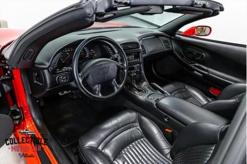 2000 Chevrolet Corvette Base