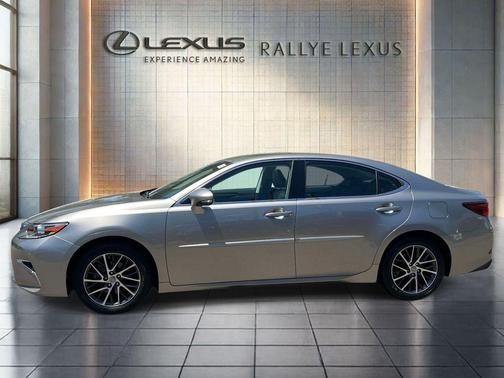 Atomic Silver 2017 Lexus ES 350 Base