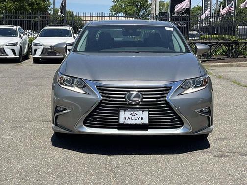 Atomic Silver 2017 Lexus ES 350 Base