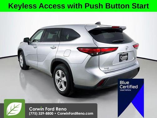 2022 Toyota Highlander LE