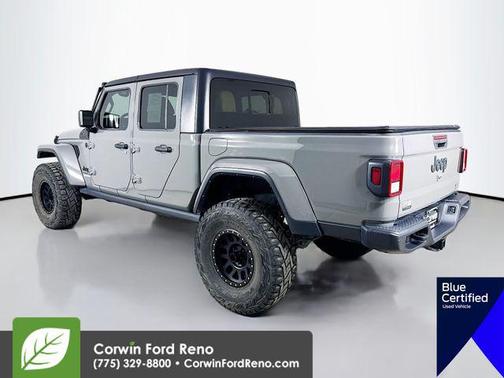 2021 Jeep Gladiator Willys 4x4