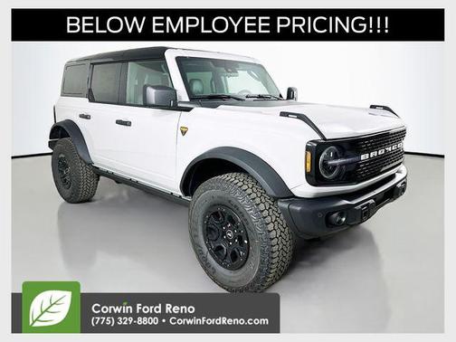 Avalanche Gray 2026 Ford Bronco Badlands SUV