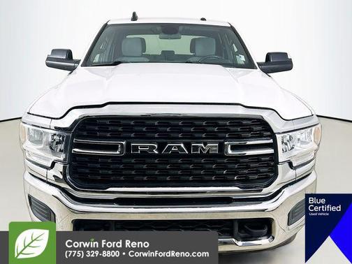2022 RAM 3500 Big Horn Crew Cab 4x4 8' Box