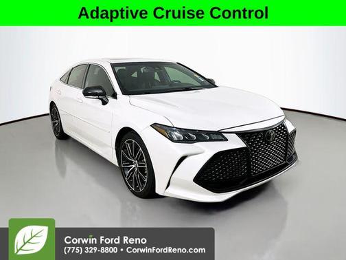 2019 Toyota Avalon XSE