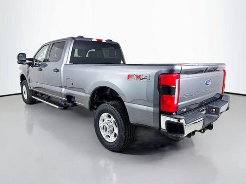 2026 Ford F-350 XLT