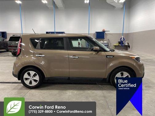 2016 Kia Soul Base