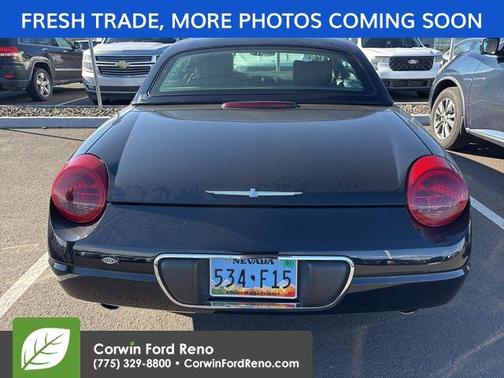 2002 Ford Thunderbird Base