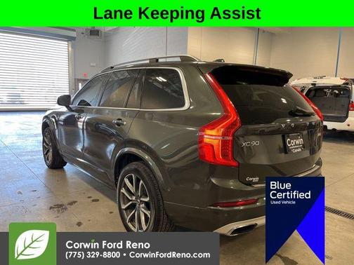 2018 Volvo XC90 T6 Momentum