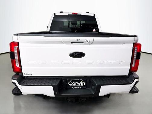 2026 Ford F-350 Lariat