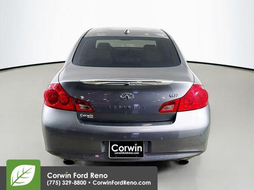 2013 INFINITI G37 Journey