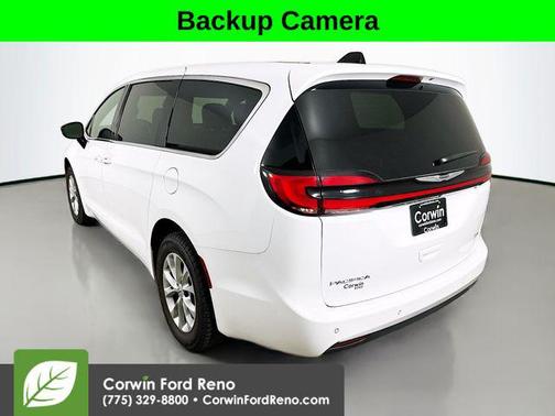 Bright White Clearcoat 2025 Chrysler Pacifica L