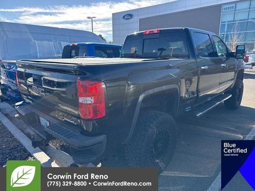 2017 GMC Sierra 2500 Denali