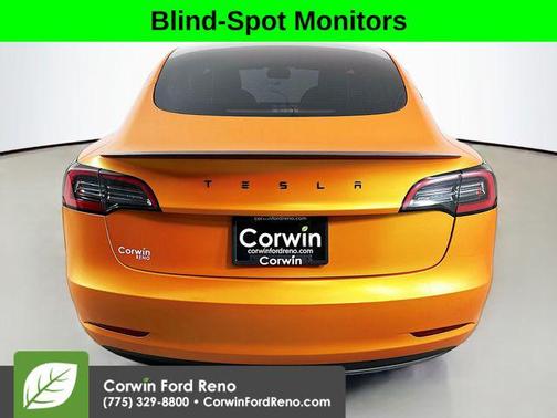 Pearl White Multi-Coat 2023 Tesla Model 3 Performance