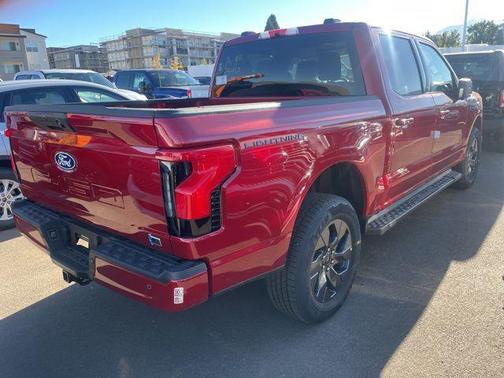 2025 Ford F-150 Lightning Flash