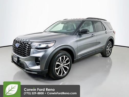 Carbonized Gray Metallic 2026 Ford Explorer ST-Line